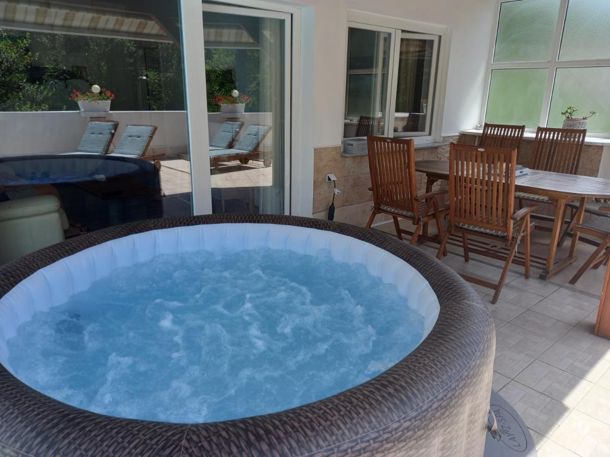Vila Brig 108 - Private Swimming Pool And Jacuzzi Fiume Kültér fotó